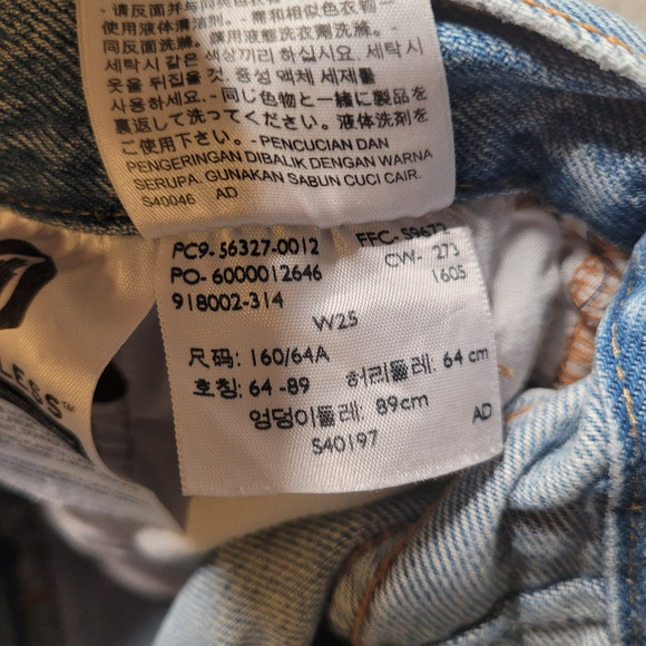 Levi's 501 Shorts 25 Blue High Rise Fault Line Button Fly Distressed 56327-0012 - Picture 5 of 10